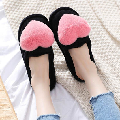 Pantuflas Fluffy con Corazón